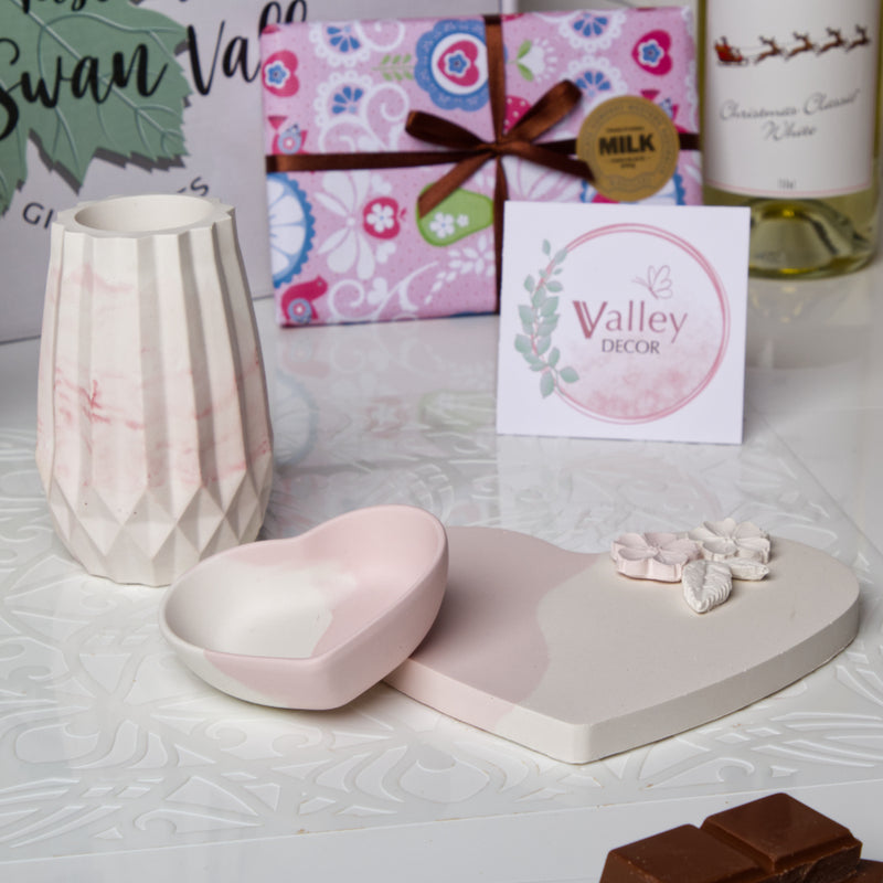 Xmas Collection  - Hearts & Flowers Set  Pink Vanilla  - Valley Decor